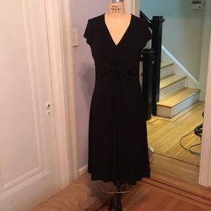 EUC Laundry by Shelli Segal black midi dress